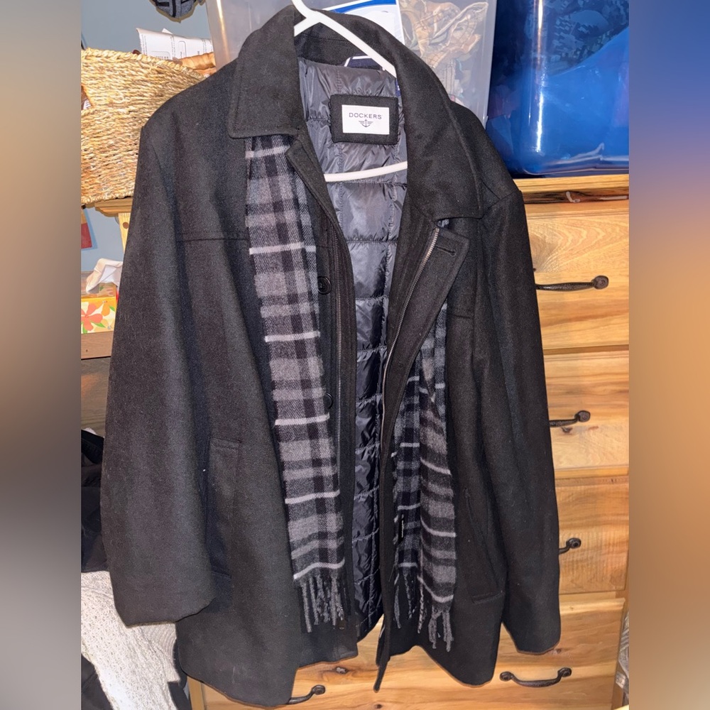 Dockers Men's Classic Black Pea Coat With Wool Scarf